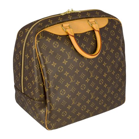 louis vuitton bag pre owned.